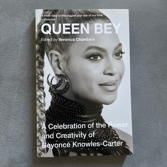 Queen Bey edited by Veronica Chambers book - Picture 1 of 2